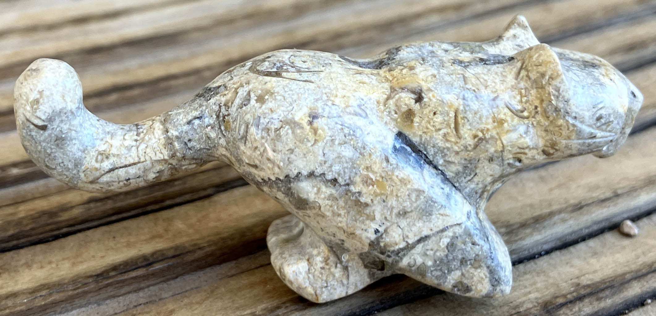 Willard Laate | Zuni Antler Fetish | Penfield Gallery of Indian Arts | Albuquerque, New Mexico